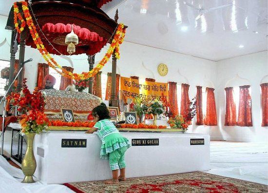 Gurudwara Sri Guru Singh Sabha